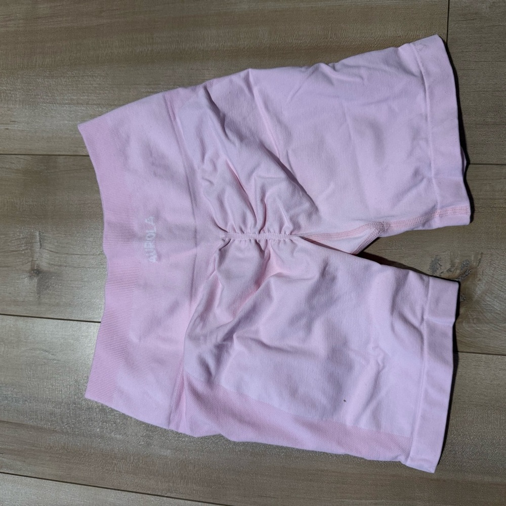 Aurola Light Pink Biker Shorts